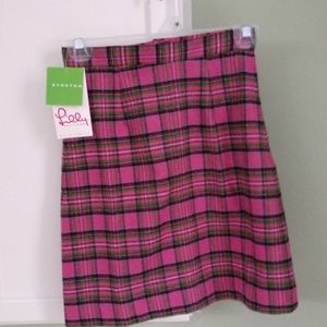 Girls lined wool pink plaid skirt.